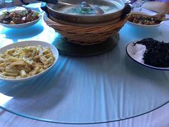 -天乐农家鱼头王(天目湖店)
