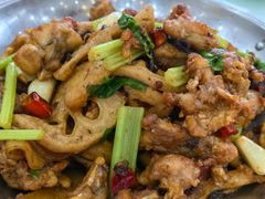 干锅牛蛙-碧海银沙海鲜餐厅(恒大海上威尼斯店)