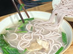 -粉八·云南米线·建水烧烤(常熟路店)