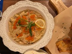 -玛格萝妮比萨屋(陆家浜路店)