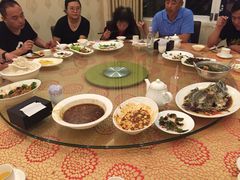 -顺峰渔港中国人的餐厅