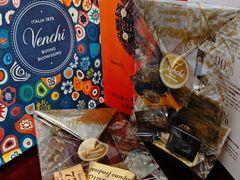 -VENCHI 闻绮(北京国贸商城店)