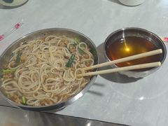 -正宗杨记普洱酸醋米线(总店)
