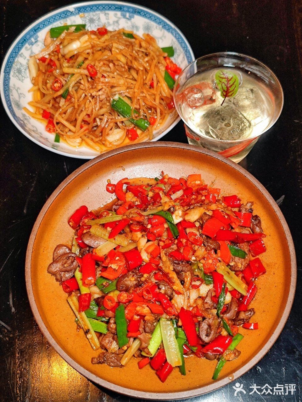 围炉煮茶+喝酒撸串，魔都宝藏小酒馆‼️