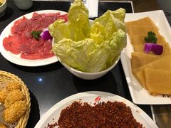 -重庆德庄火锅(体育中心店)