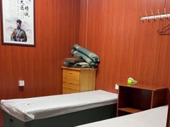 -国医整脊馆(武夷路店)