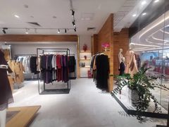 -银泰百货(厦门国贸中心店)
