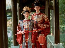 -第一夫人婚纱摄影(南京店)