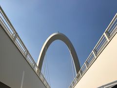 -南京眼步行桥
