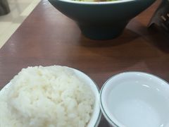-湖南人家湘菜馆(镇江路店)