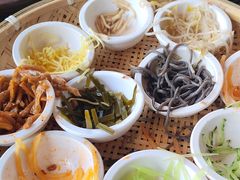 -包整·丝娃娃(一览甲秀楼风景店)