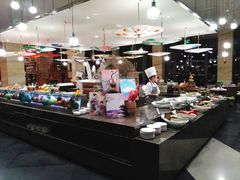 自助取餐区-武汉世茂希尔顿酒店·汇·全日餐厅