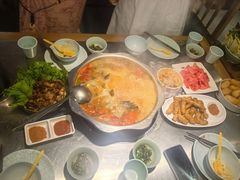 -亮欢寨快活林 酸汤鱼(仁怀店)
