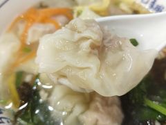-长人馄饨铺(解放街店)