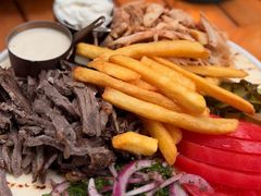 烤肉拼盘-ELI FALAFEL Lebanese&Mediterranean黎巴嫩美食(富城路店)
