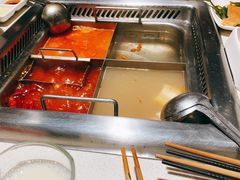 -海底捞火锅鲜切牛肉主题店(长寿路店)