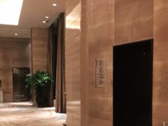 -天津梅江中心皇冠假日酒店