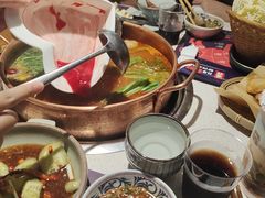 -牛村来人潮汕牛肉火锅(西单店)