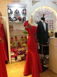 -厦门苏迪尔婚纱礼服批发零售/男装定制