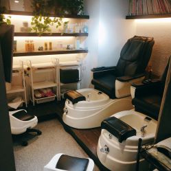 -美奈サロン美甲美睫皮肤管理