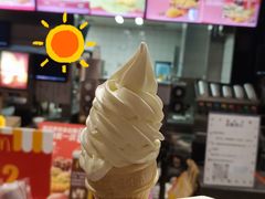 圆筒冰淇淋-麦当劳(容桂客运站得来速店)