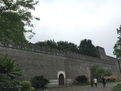 -巴陵广场