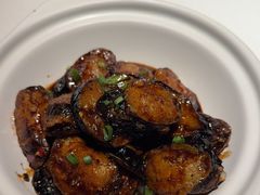 -八府香鸭·啫啫煲(华山路店)