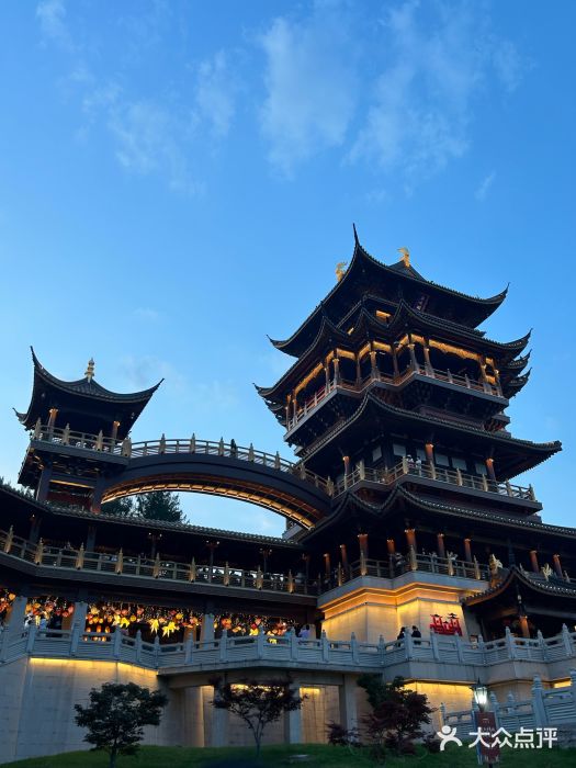 鸡鸣山公园图片