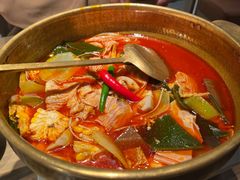 -毛肚向右·川渝毛肚王(经开永旺店)