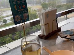 靠窗位-雀蓝川菜(奥体广场店)