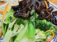 素凉菜-门框胡同百年卤煮(新街口店)