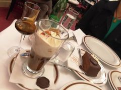 -Cafe Sacher(WIEN)