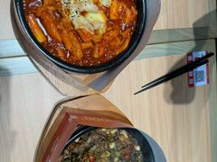 -银泰百货(西湖店)