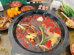 纯牛油锅底-黄潇洒老火锅(九眼桥宏济巷店)
