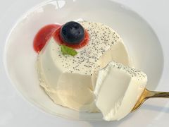 甜品奶冻-MONICH牛排融合餐厅(和义大道购物中心店)