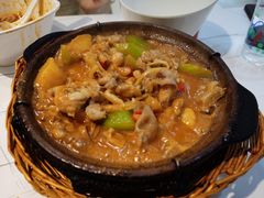 砂锅酸笋牛蛙-丽丽三鲜螺蛳粉(田林路店)