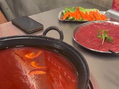 -鹿鸣山草本茶香火锅(园西路店)
