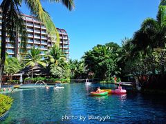 -三亚湾海居铂尔曼度假酒店