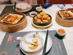 -悦得闲广式点心茶楼(蓝鲸世界店)
