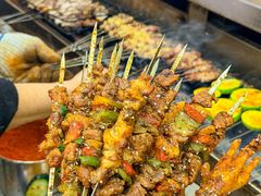 -江湖亮亮蒸虾大排档烤全羊清真(武汉总店)