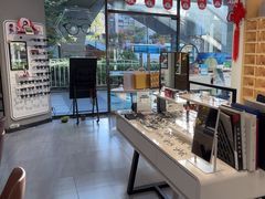 -一代眼镜·蔡司配镜(浦东大拇指广场店)