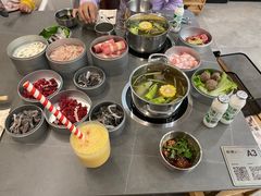 -晓沸牛肉海鲜小火锅(白湖亭万达广场店)