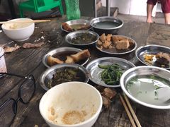 -高氏宛珍店·定安农家猪脚饭