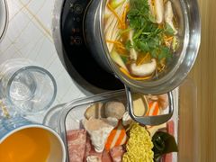 -壹天自助小火锅·贵州地摊火锅