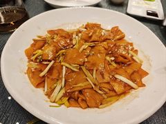 -凤凰园烤鸭店·唐山菜·传承花椒肉(老唐丰路店)