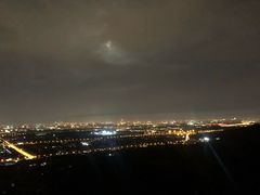 -鬼笑石后山停车场