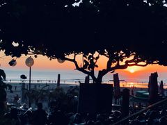 -库塔海滩