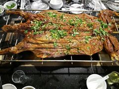 -山地居烤全羊·柴火鸡(大坪-半山公馆店)