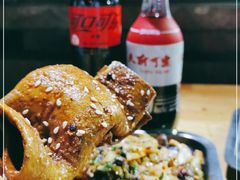 -巴五中胖娃烧烤