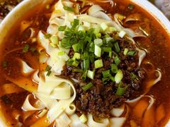 -雷祖芳老妈蹄花店